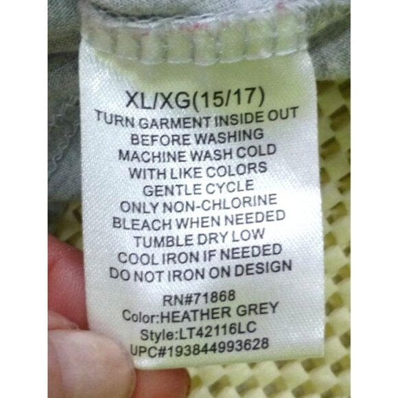 Star Wars Grogu "The Child" Graphic Tee XL 15-17 Gray Short Sleeve - Picture 7 of 8